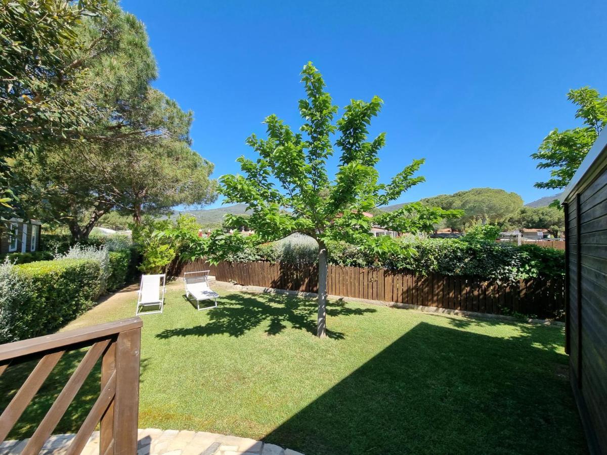 Camping Lacona Pineta 카폴리베리 외부 사진