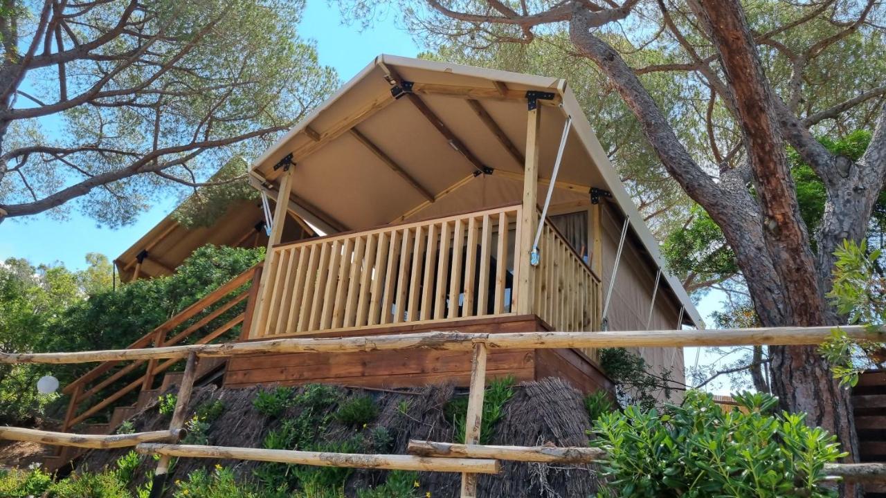 Camping Lacona Pineta 카폴리베리 외부 사진