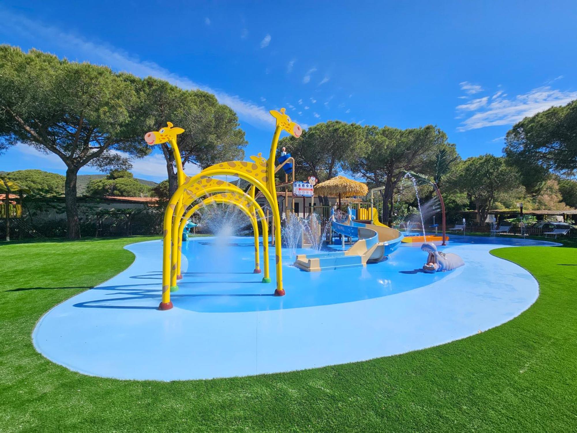 Camping Lacona Pineta 카폴리베리 외부 사진