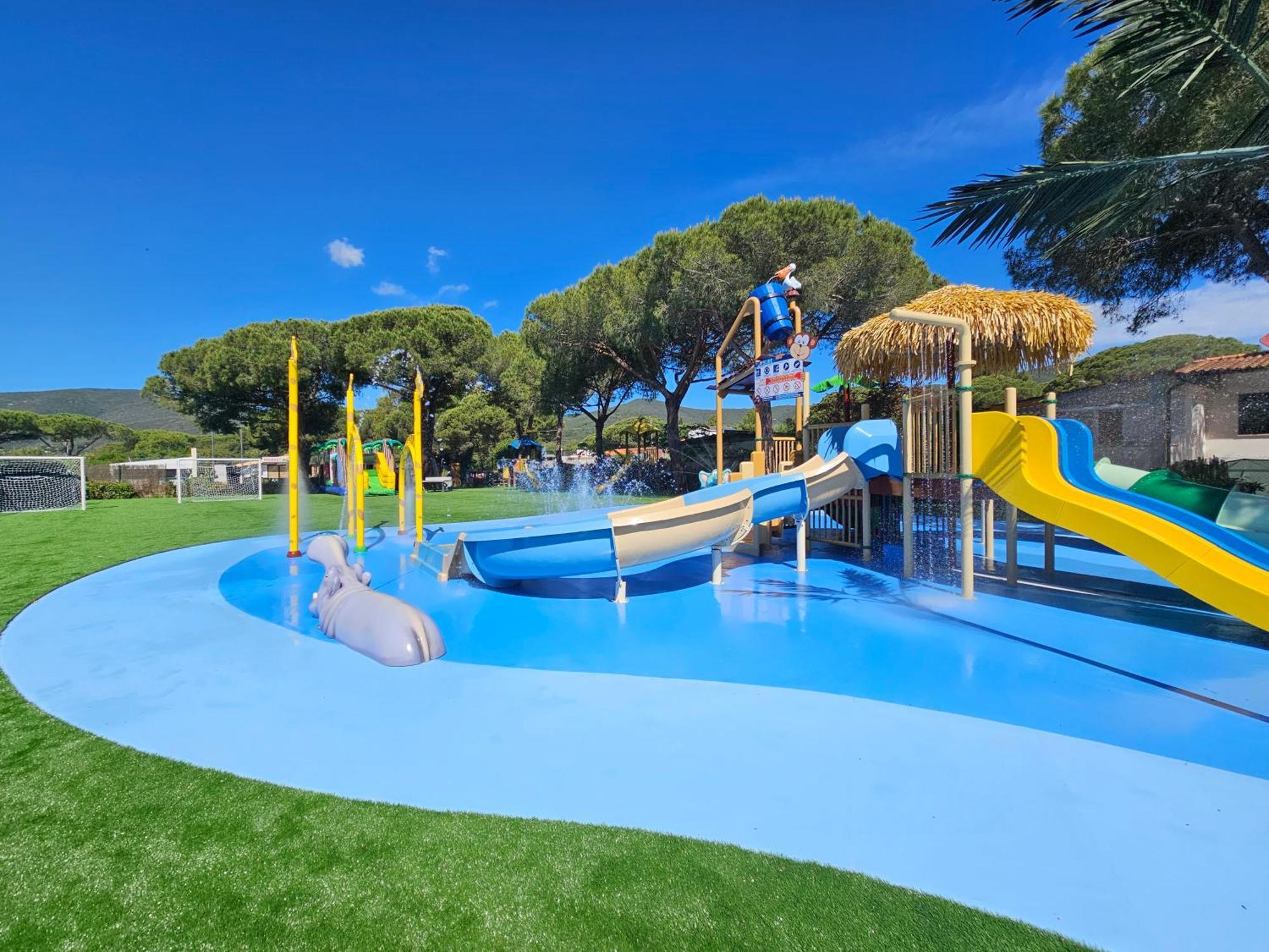 Camping Lacona Pineta 카폴리베리 외부 사진