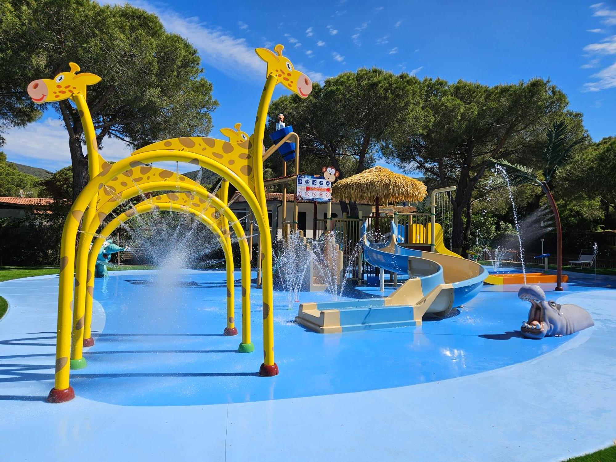 Camping Lacona Pineta 카폴리베리 외부 사진